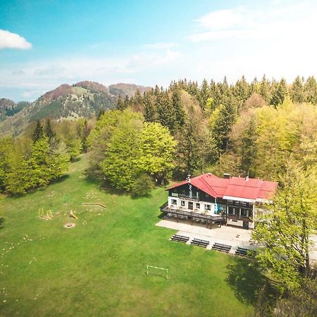 Bed and Breakfast Planinski Dom Na Kalu Dol pri Hrastniku Экстерьер фото